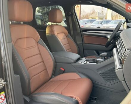 Фольксваген Туарег, объемом двигателя 2.97 л и пробегом 0 тыс. км за 84830 $, фото 17 на Automoto.ua