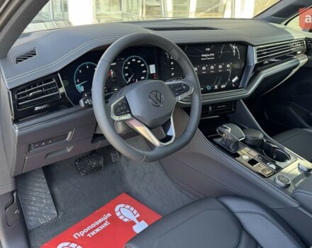 Фольксваген Туарег, объемом двигателя 2.97 л и пробегом 0 тыс. км за 68300 $, фото 14 на Automoto.ua