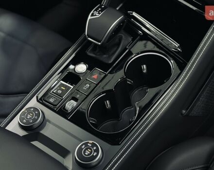 купить новое авто Фольксваген Туарег 2025 года от официального дилера Автодім Атлант на Вацлава Гавела Фольксваген фото