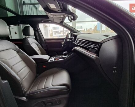 Фольксваген Туарег 2025 у Хмельницькому на Automoto.ua Фольксваген Туарег, об'ємом двигуна 2.97 л та пробігом 0 тис. км за 86190 $, фото 9 на Automoto.ua