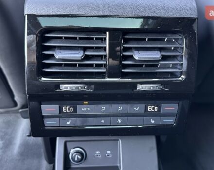 Фольксваген Туарег, об'ємом двигуна 2.97 л та пробігом 0 тис. км за 85500 $, фото 28 на Automoto.ua