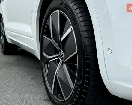 Фольксваген Туарег, объемом двигателя 2.97 л и пробегом 0 тыс. км за 90700 $, фото 5 на Automoto.ua