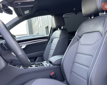 Фольксваген Туарег, объемом двигателя 2.97 л и пробегом 0 тыс. км за 82500 $, фото 19 на Automoto.ua