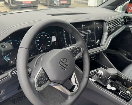 Фольксваген Туарег, объемом двигателя 2.99 л и пробегом 0 тыс. км за 66960 $, фото 10 на Automoto.ua