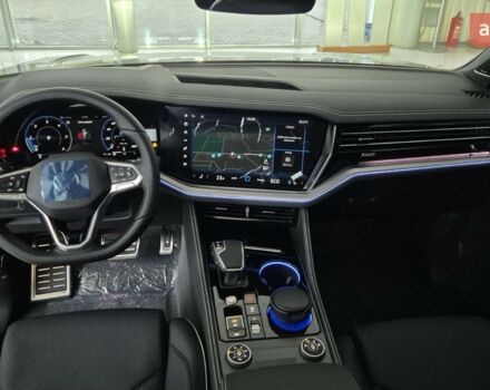 Фольксваген Туарег, об'ємом двигуна 2.97 л та пробігом 0 тис. км за 88917 $, фото 25 на Automoto.ua