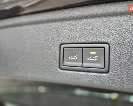 купить новое авто Фольксваген Туарег 2025 года от официального дилера Автодім Атлант на Вацлава Гавела Фольксваген фото