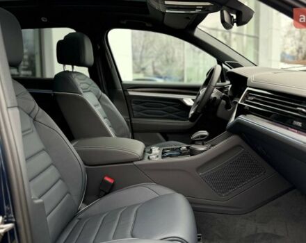 Фольксваген Туарег, об'ємом двигуна 2.97 л та пробігом 0 тис. км за 87309 $, фото 25 на Automoto.ua