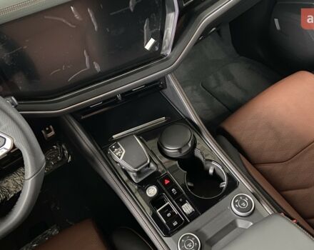 Фольксваген Туарег, объемом двигателя 2.97 л и пробегом 0 тыс. км за 87720 $, фото 12 на Automoto.ua