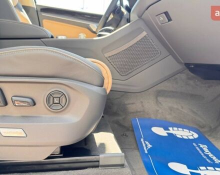 Фольксваген Туарег, объемом двигателя 2.97 л и пробегом 0 тыс. км за 83500 $, фото 12 на Automoto.ua