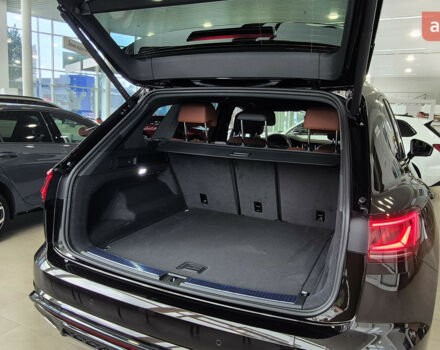 купити нове авто Фольксваген Туарег 2025 року від офіційного дилера Автодім Атлант на Вацлава Гавела Фольксваген фото