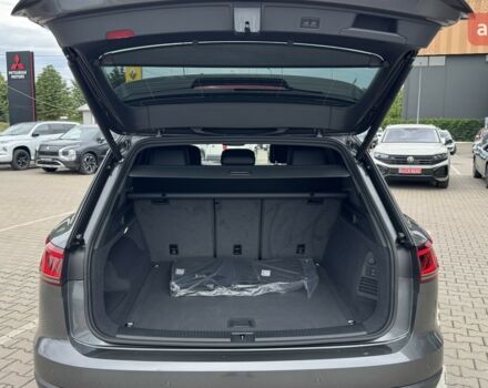 Фольксваген Туарег, объемом двигателя 2.99 л и пробегом 0 тыс. км за 66000 $, фото 12 на Automoto.ua