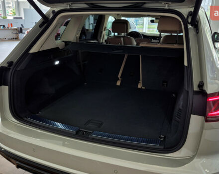 Фольксваген Туарег 2025 у Києві на Automoto.ua Фольксваген Туарег, об'ємом двигуна 2.97 л та пробігом 0 тис. км за 86600 $, фото 40 на Automoto.ua