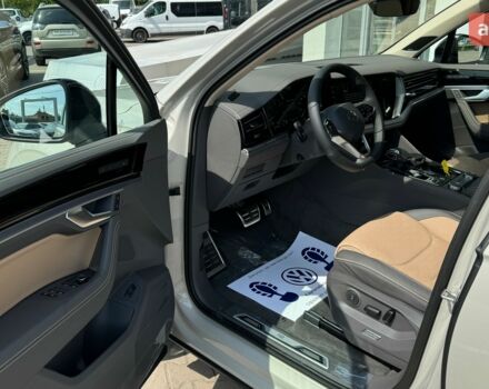 Фольксваген Туарег, объемом двигателя 2.97 л и пробегом 0 тыс. км за 85800 $, фото 12 на Automoto.ua
