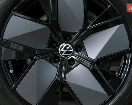 Фольксваген Туарег, объемом двигателя 2.97 л и пробегом 0 тыс. км за 86865 $, фото 2 на Automoto.ua