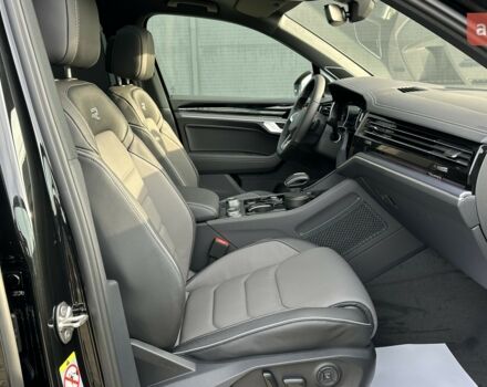 Фольксваген Туарег, об'ємом двигуна 2.97 л та пробігом 0 тис. км за 86189 $, фото 27 на Automoto.ua