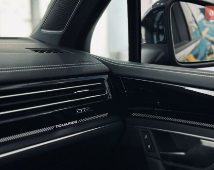 купить новое авто Фольксваген Туарег 2025 года от официального дилера Автодім Атлант на Вацлава Гавела Фольксваген фото