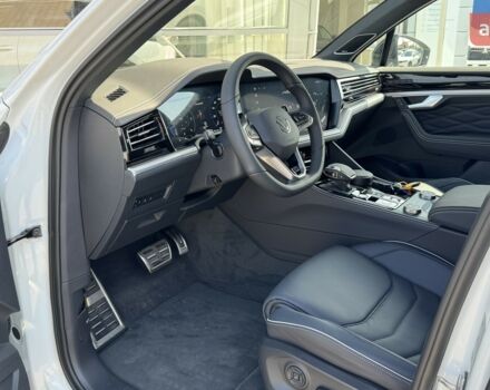 Фольксваген Туарег, об'ємом двигуна 2.97 л та пробігом 0 тис. км за 87860 $, фото 18 на Automoto.ua