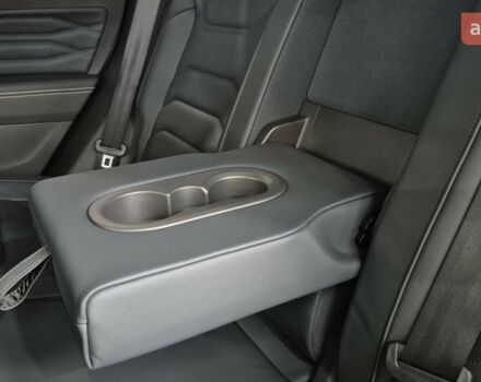 купить новое авто Фольксваген Туарег 2025 года от официального дилера Автодім Атлант на Вацлава Гавела Фольксваген фото