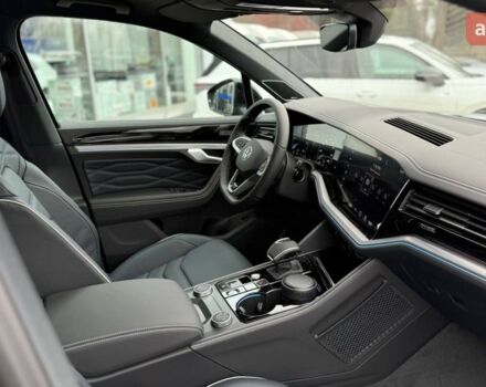 Фольксваген Туарег, об'ємом двигуна 2.97 л та пробігом 0 тис. км за 87309 $, фото 15 на Automoto.ua