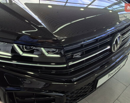 купити нове авто Фольксваген Туарег 2025 року від офіційного дилера Автодім Атлант на Вацлава Гавела Фольксваген фото