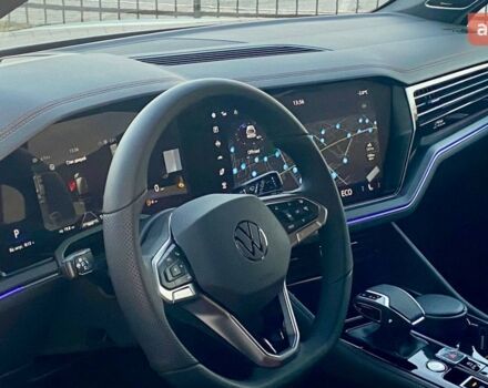 Фольксваген Туарег, объемом двигателя 2.97 л и пробегом 0 тыс. км за 87500 $, фото 9 на Automoto.ua