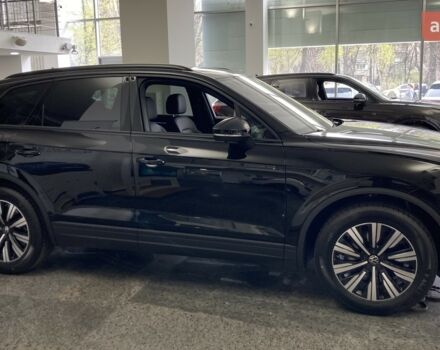 купити нове авто Фольксваген Туарег 2025 року від офіційного дилера Автодім Атлант на Вацлава Гавела Фольксваген фото