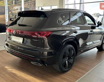 Фольксваген Туарег, объемом двигателя 2.97 л и пробегом 0 тыс. км за 90689 $, фото 36 на Automoto.ua