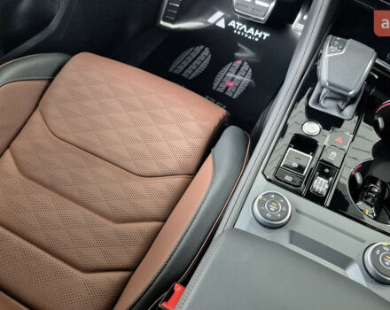 купить новое авто Фольксваген Туарег 2025 года от официального дилера Автодім Атлант на Вацлава Гавела Фольксваген фото