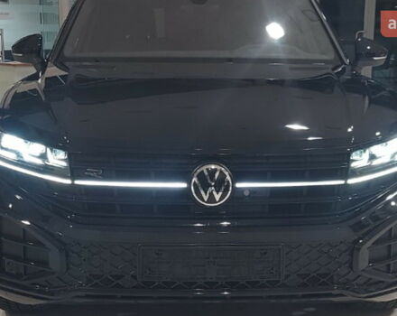 Фольксваген Туарег, объемом двигателя 2.97 л и пробегом 0 тыс. км за 86865 $, фото 3 на Automoto.ua