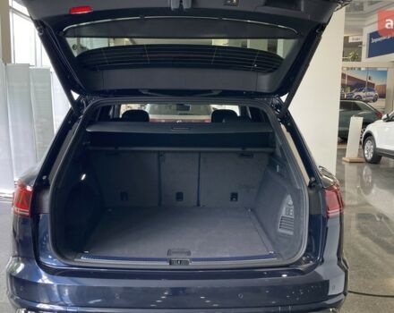 купити нове авто Фольксваген Туарег 2025 року від офіційного дилера Автодім Атлант на Вацлава Гавела Фольксваген фото