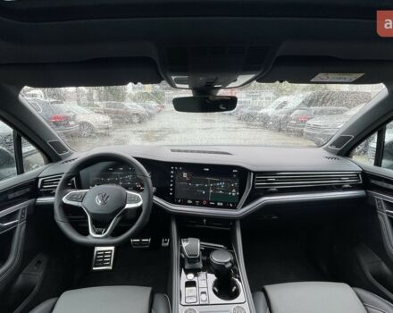 Фольксваген Туарег, объемом двигателя 2.97 л и пробегом 0 тыс. км за 86190 $, фото 5 на Automoto.ua