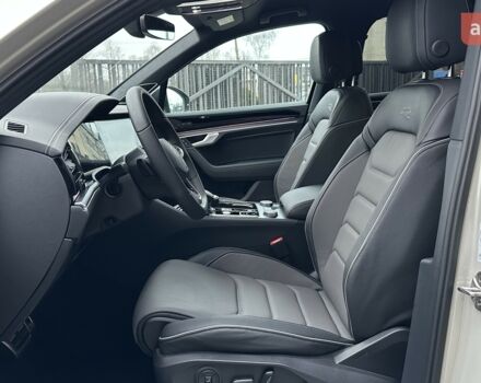 Фольксваген Туарег, объемом двигателя 2.97 л и пробегом 0 тыс. км за 88000 $, фото 9 на Automoto.ua
