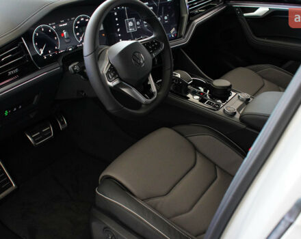 Фольксваген Туарег, объемом двигателя 2.97 л и пробегом 0 тыс. км за 86189 $, фото 17 на Automoto.ua