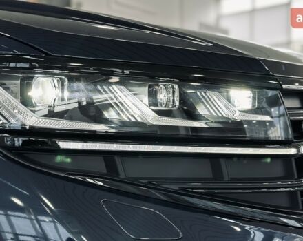 купить новое авто Фольксваген Туарег 2025 года от официального дилера Автодім Атлант на Вацлава Гавела Фольксваген фото