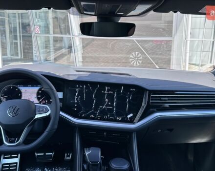 Фольксваген Туарег, объемом двигателя 2.97 л и пробегом 0 тыс. км за 87446 $, фото 18 на Automoto.ua