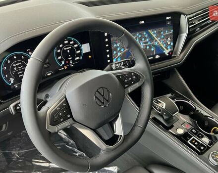 купити нове авто Фольксваген Туарег 2025 року від офіційного дилера Автодім Атлант на Дніпровській набережній Фольксваген фото