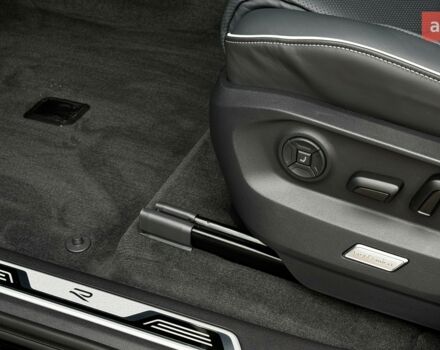 Фольксваген Туарег, объемом двигателя 2.97 л и пробегом 0 тыс. км за 87816 $, фото 13 на Automoto.ua