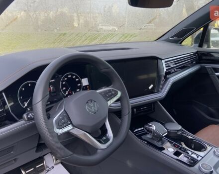 Фольксваген Туарег, объемом двигателя 2.97 л и пробегом 0 тыс. км за 90366 $, фото 6 на Automoto.ua