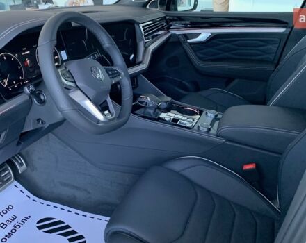 Фольксваген Туарег, объемом двигателя 2.97 л и пробегом 0 тыс. км за 86500 $, фото 17 на Automoto.ua