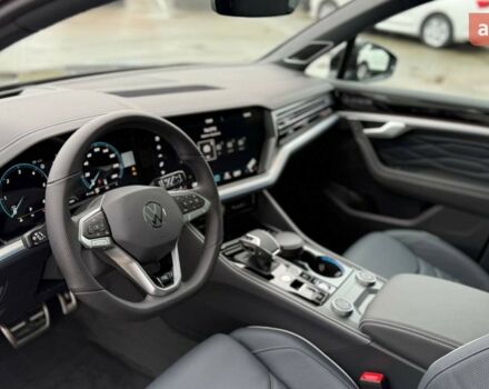 Фольксваген Туарег, об'ємом двигуна 2.97 л та пробігом 0 тис. км за 87309 $, фото 11 на Automoto.ua