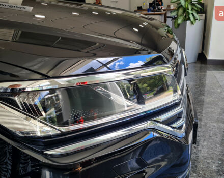 купить новое авто Фольксваген Туарег 2025 года от официального дилера Автодім Атлант на Вацлава Гавела Фольксваген фото