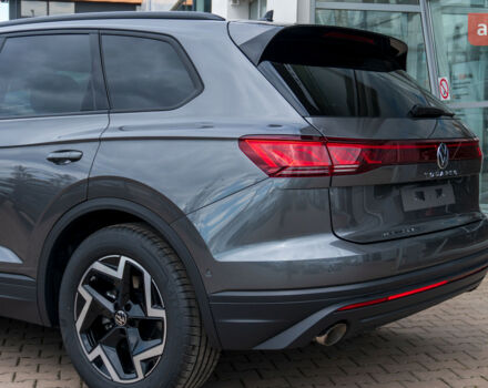 Фольксваген Туарег, объемом двигателя 2.97 л и пробегом 0 тыс. км за 66500 $, фото 5 на Automoto.ua