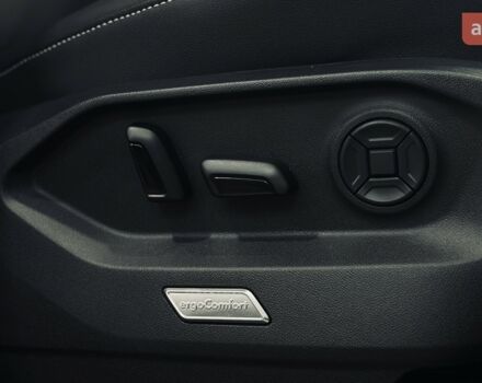 купить новое авто Фольксваген Туарег 2025 года от официального дилера Автодім Атлант на Вацлава Гавела Фольксваген фото