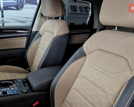 Фольксваген Туарег 2025 у Києві на Automoto.ua Фольксваген Туарег, об'ємом двигуна 2.97 л та пробігом 0 тис. км за 86600 $, фото 38 на Automoto.ua