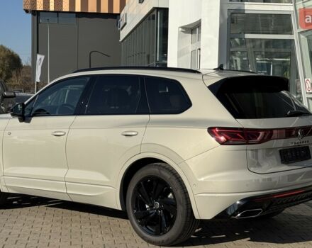 Фольксваген Туарег, объемом двигателя 2.97 л и пробегом 0 тыс. км за 83500 $, фото 4 на Automoto.ua