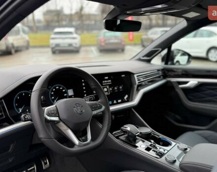 Фольксваген Туарег, об'ємом двигуна 2.97 л та пробігом 0 тис. км за 87309 $, фото 12 на Automoto.ua