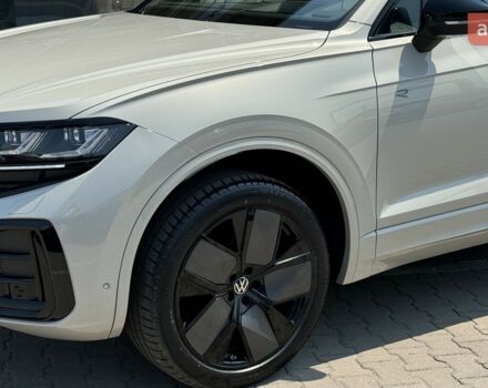 Фольксваген Туарег, объемом двигателя 2.97 л и пробегом 0 тыс. км за 88000 $, фото 7 на Automoto.ua