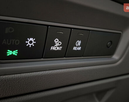 купить новое авто Фольксваген Туарег 2025 года от официального дилера Автодім Атлант на Вацлава Гавела Фольксваген фото