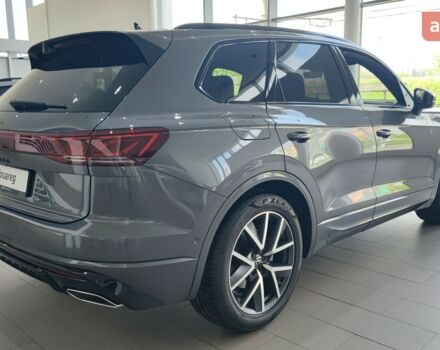 Фольксваген Туарег 2026 в Кропивницком (Кировограде) на Automoto.ua Фольксваген Туарег, объемом двигателя 2.97 л и пробегом 0 тыс. км за 85900 $, фото 3 на Automoto.ua