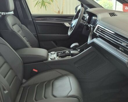 Фольксваген Туарег, объемом двигателя 2.97 л и пробегом 0 тыс. км за 72176 $, фото 24 на Automoto.ua